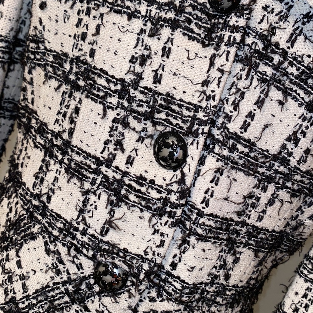SOLD❗️St John Couture fashion fit jacket - Picture 6 of 8